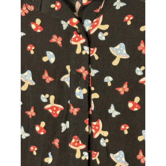 Hot Topic Oversized Boxy Fit Button Up Top Allover Novelty Print Mushrooms Sz. M - Picture 4 of 7